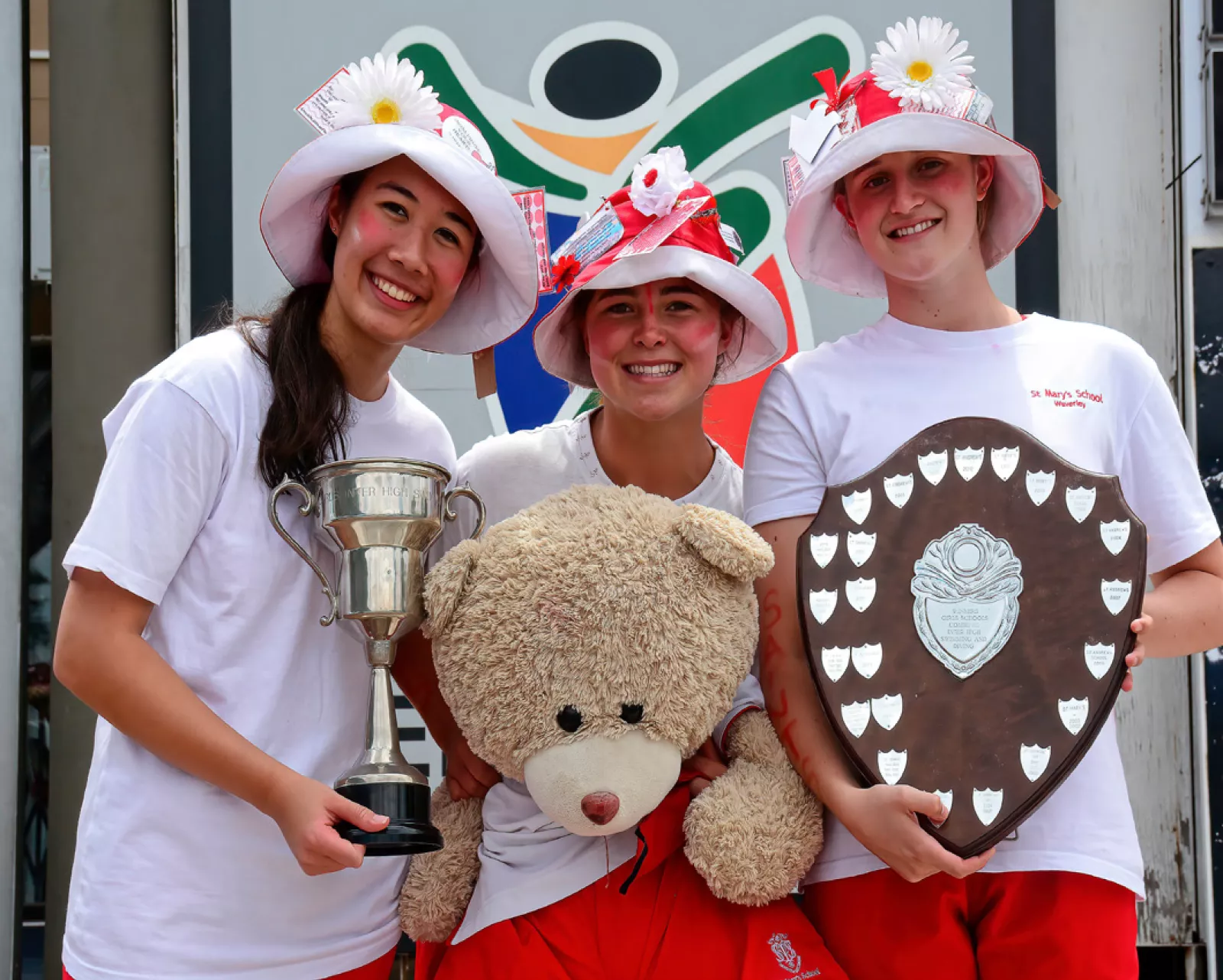 SS news swimming 1803 4