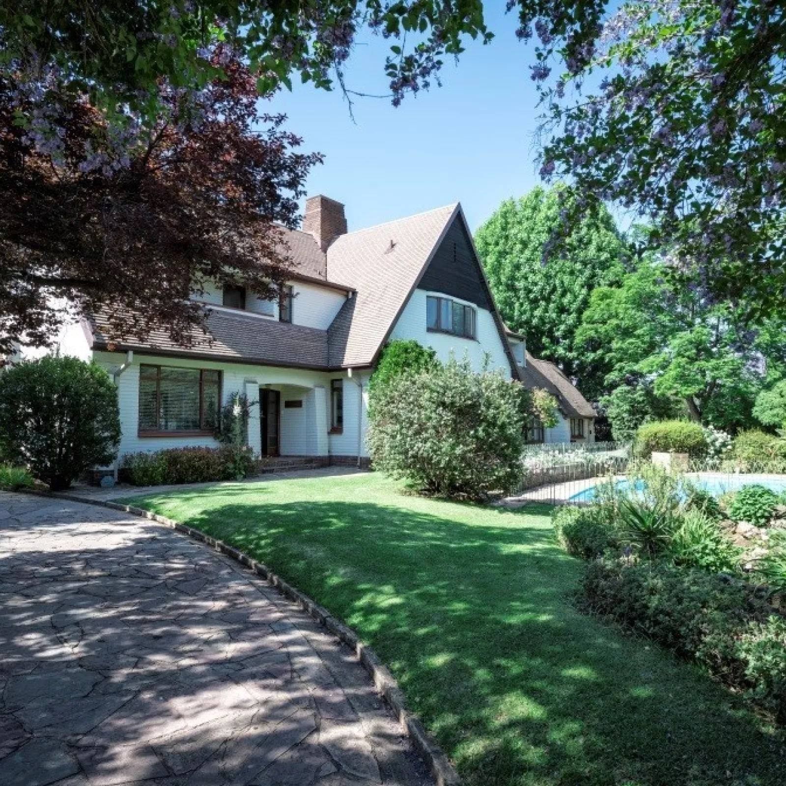 Woodwinds Y the latest boarding house