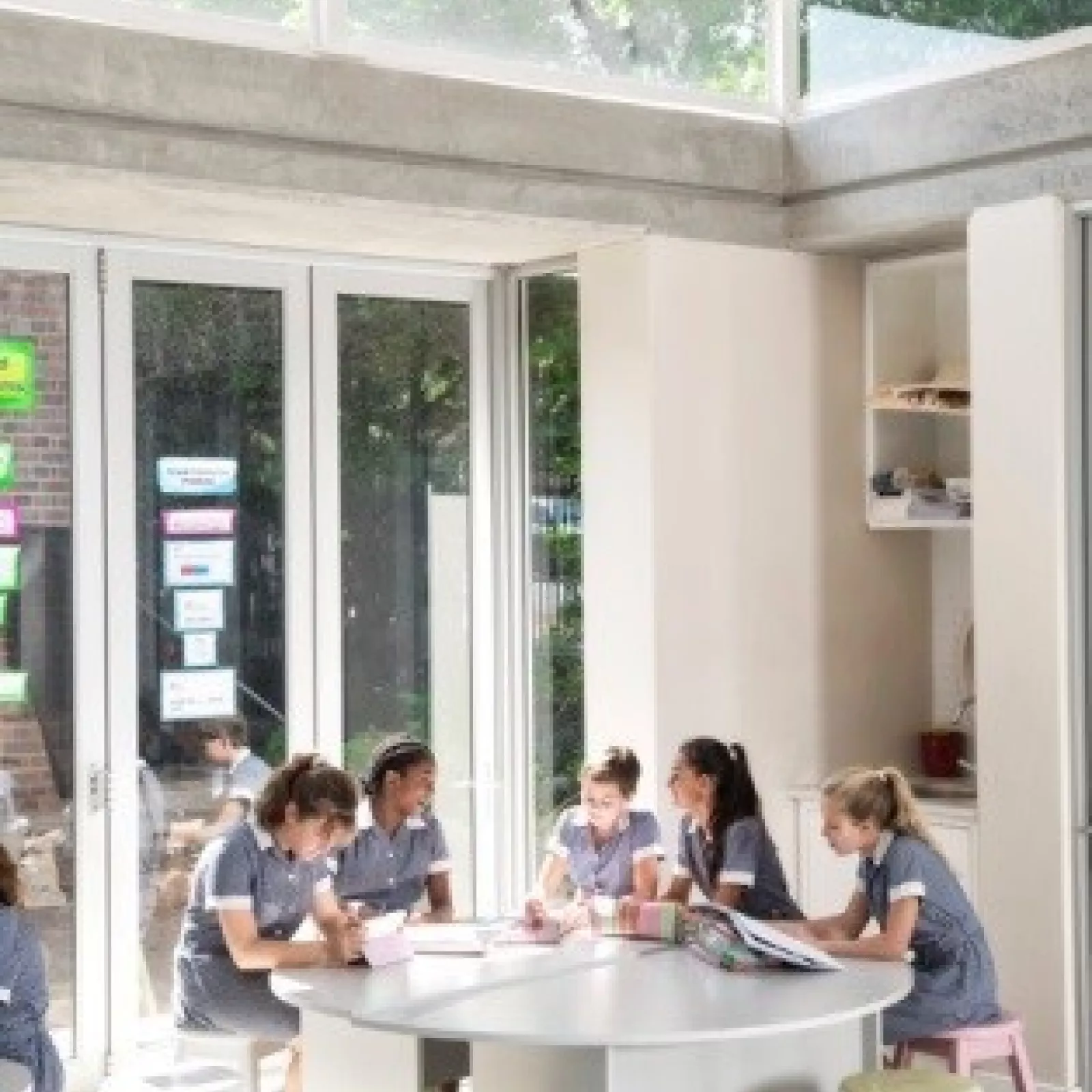 An airy and light art room