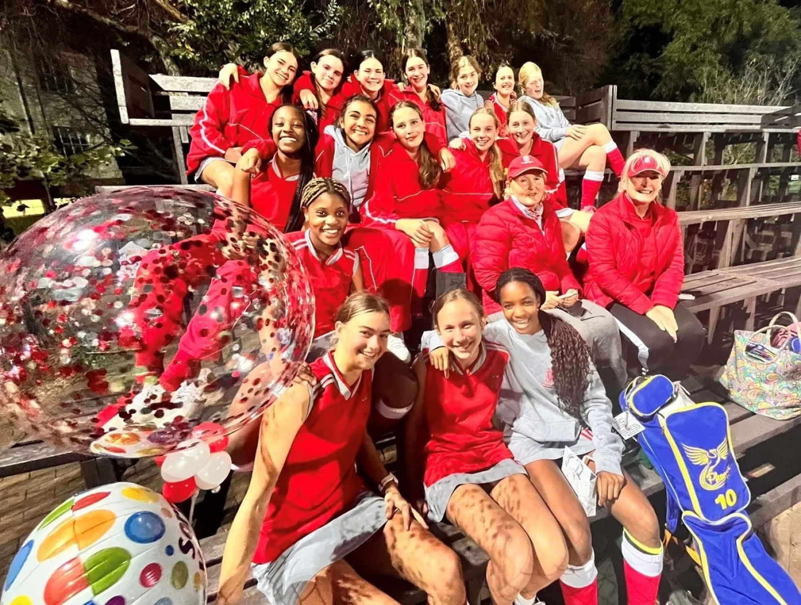 U14 A team saying goodbye to Hannah Sullivan