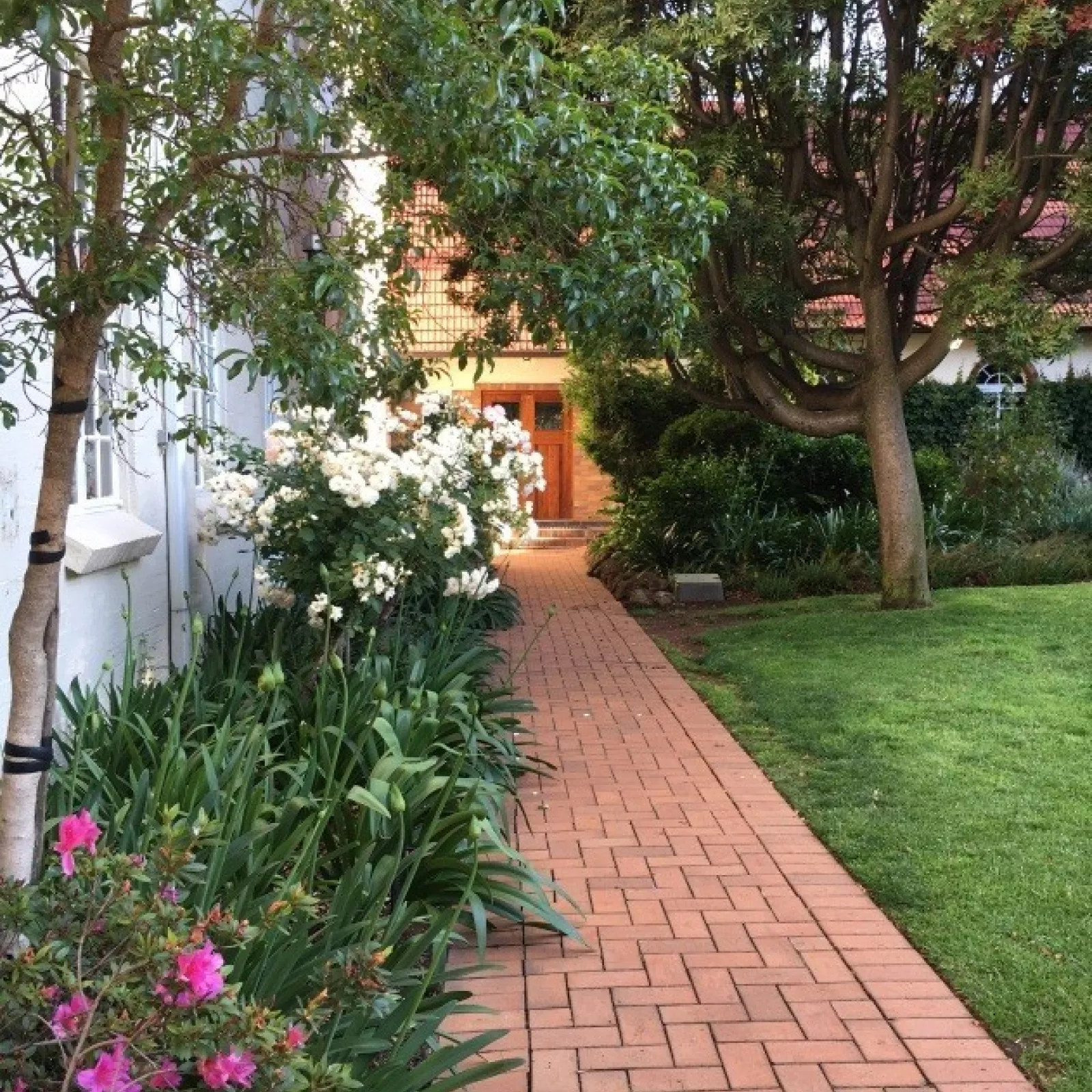 The new head Ys office on the left