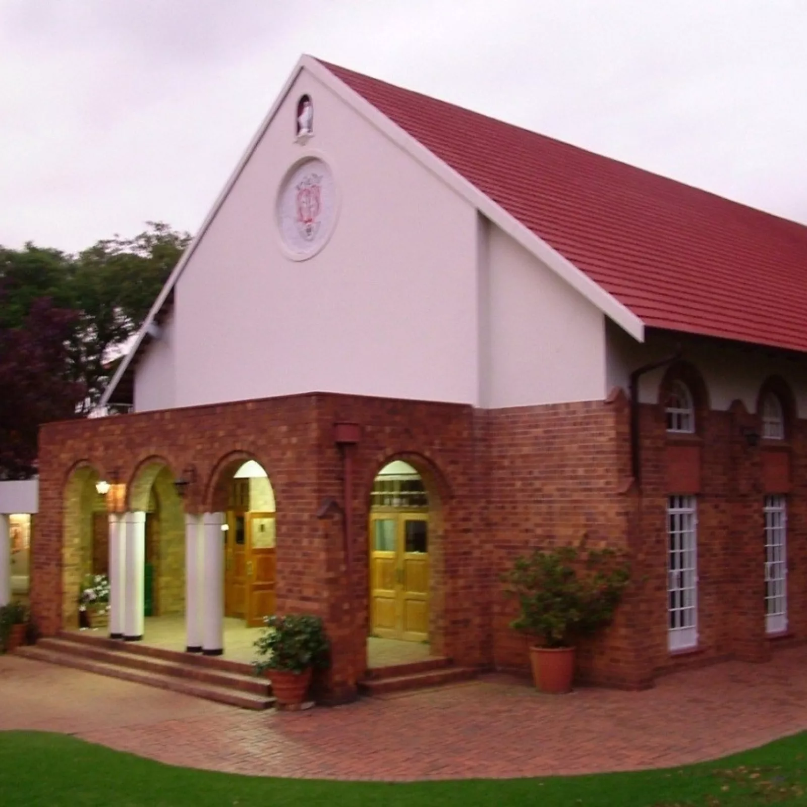 The hall and wantage centre lit up