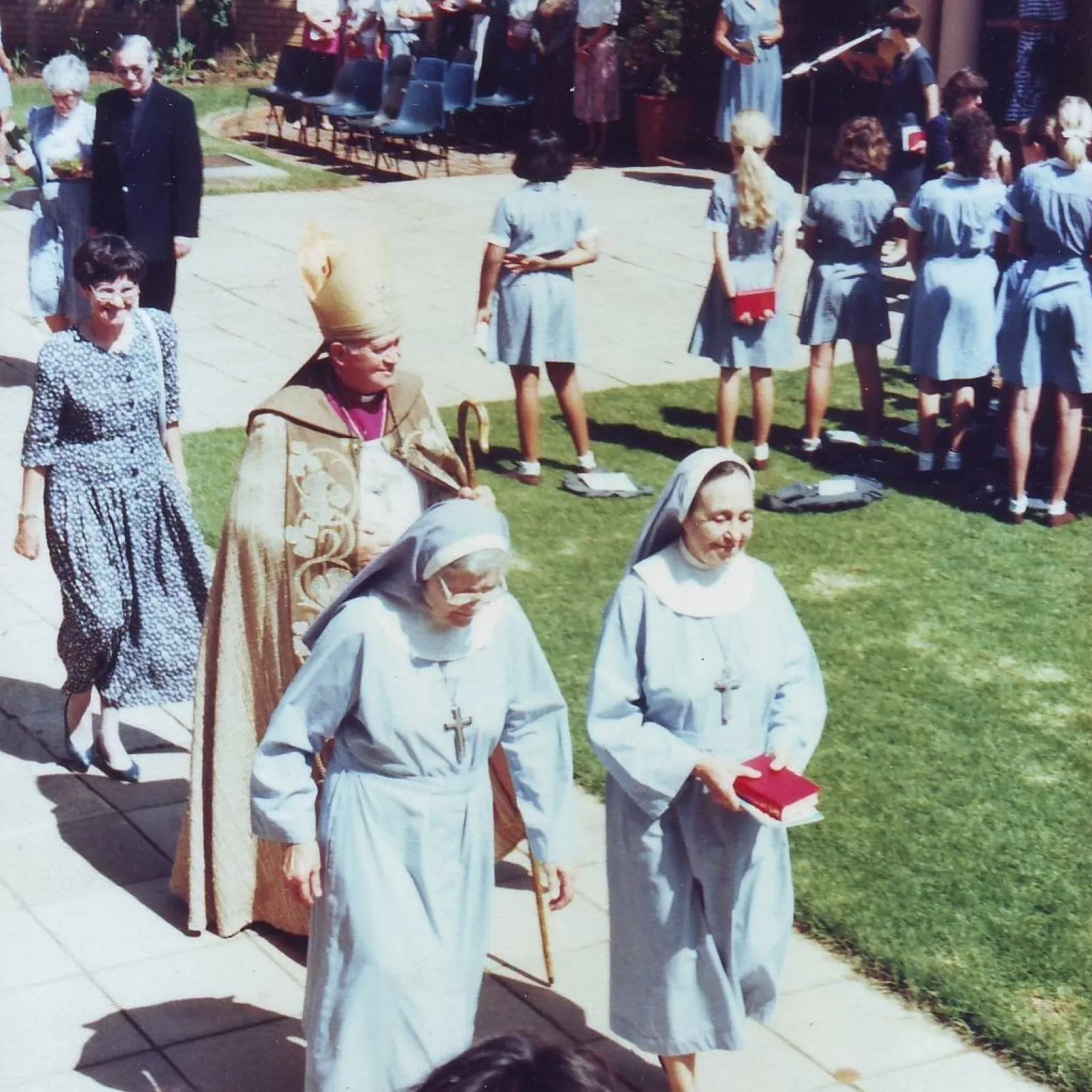 Bishop buchanan and wantage sisters