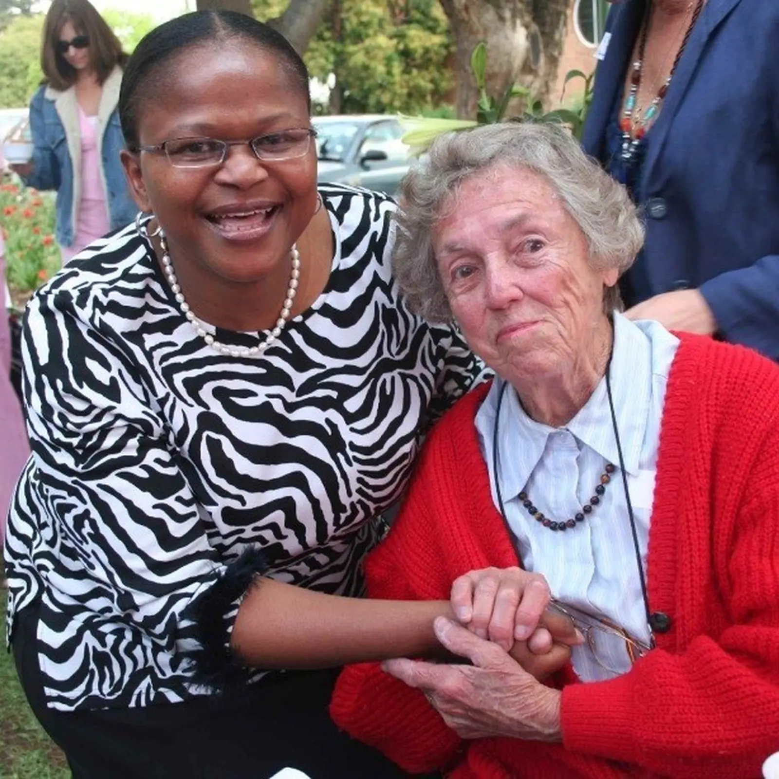 Mrs pitt and her first black pupil meet after more than 20 years1