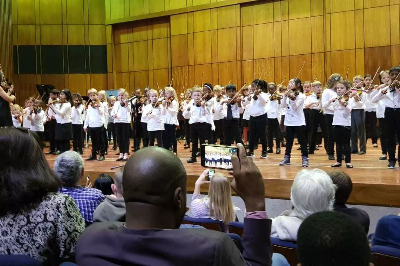 2018 JS Singing Sistas 1