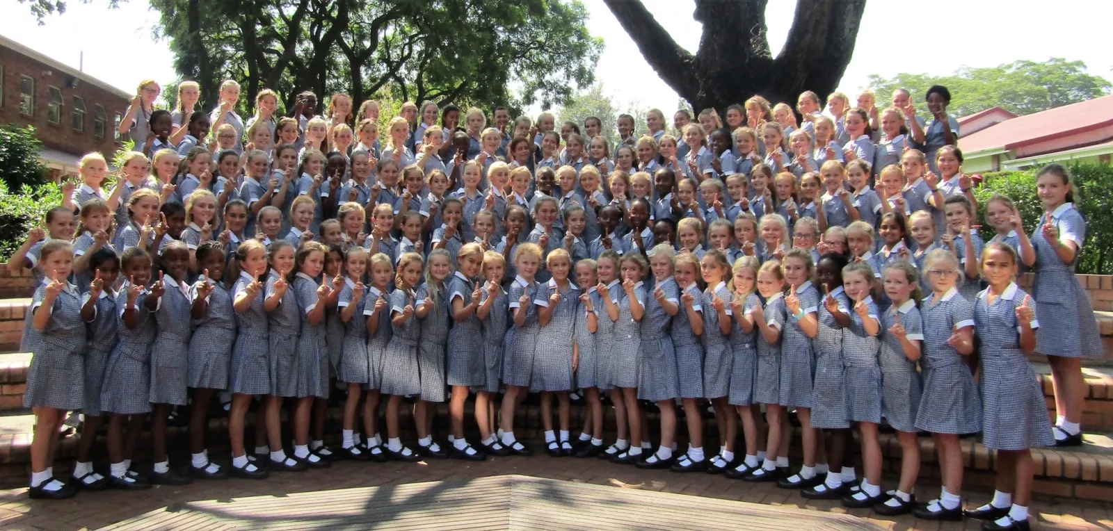 2018 JS Prestige Galas