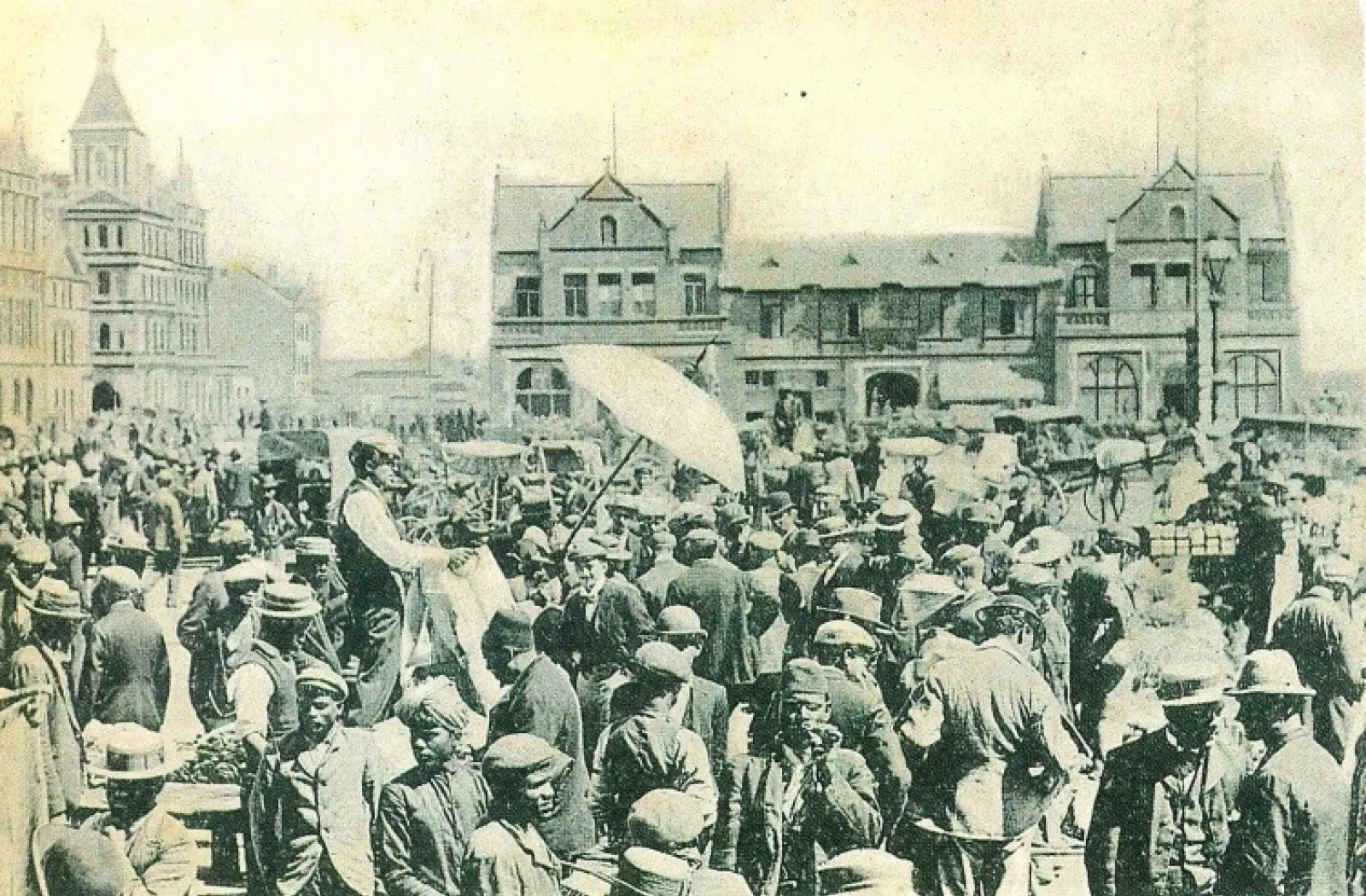 An auction sale in market square in 1894