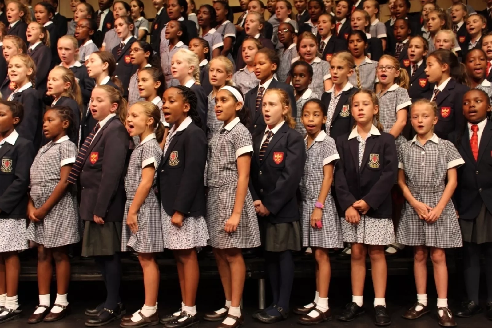 2017 JS Singing Sistas 2