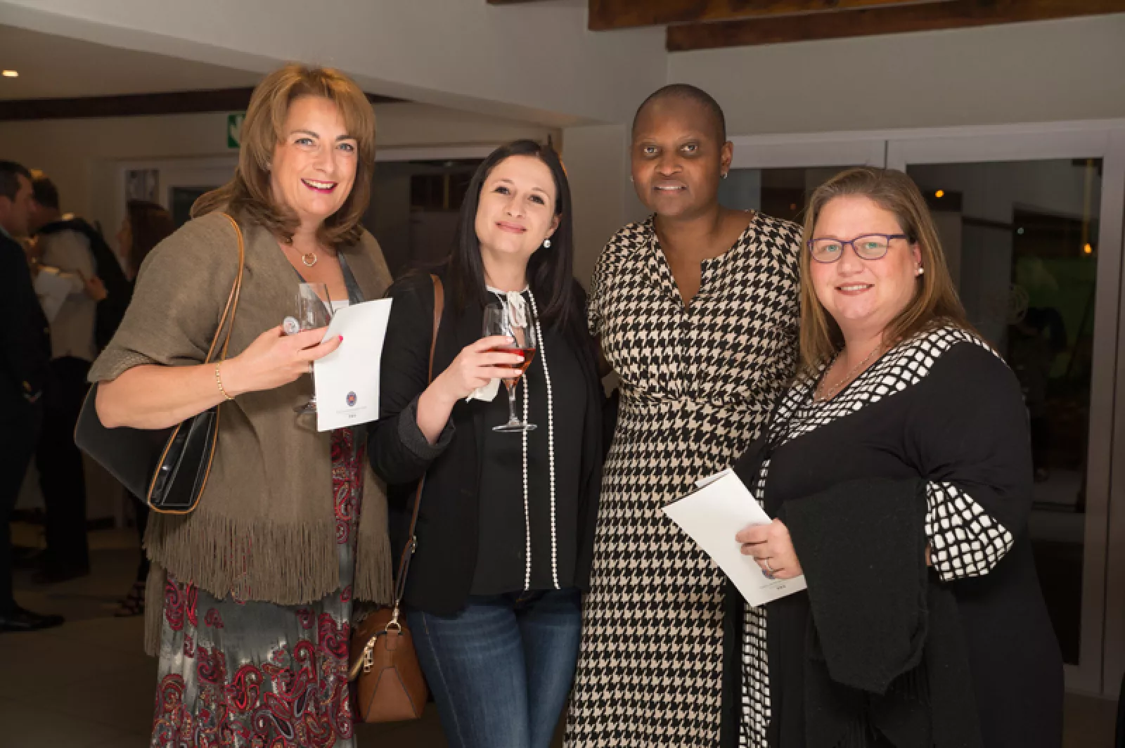 Stmwa054 nicky gloria jules