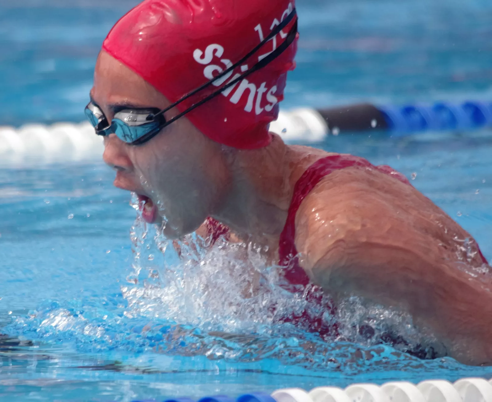 Photo 2 St Marys School Waverley Junior School swimmer